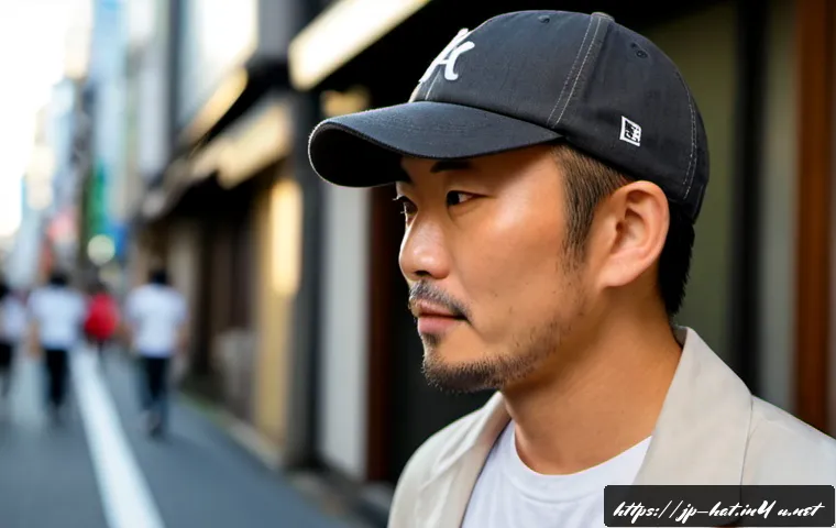 발렌시아가 클래식 캡과 구찌 GG 볼캡 추천 관련 이미지 1